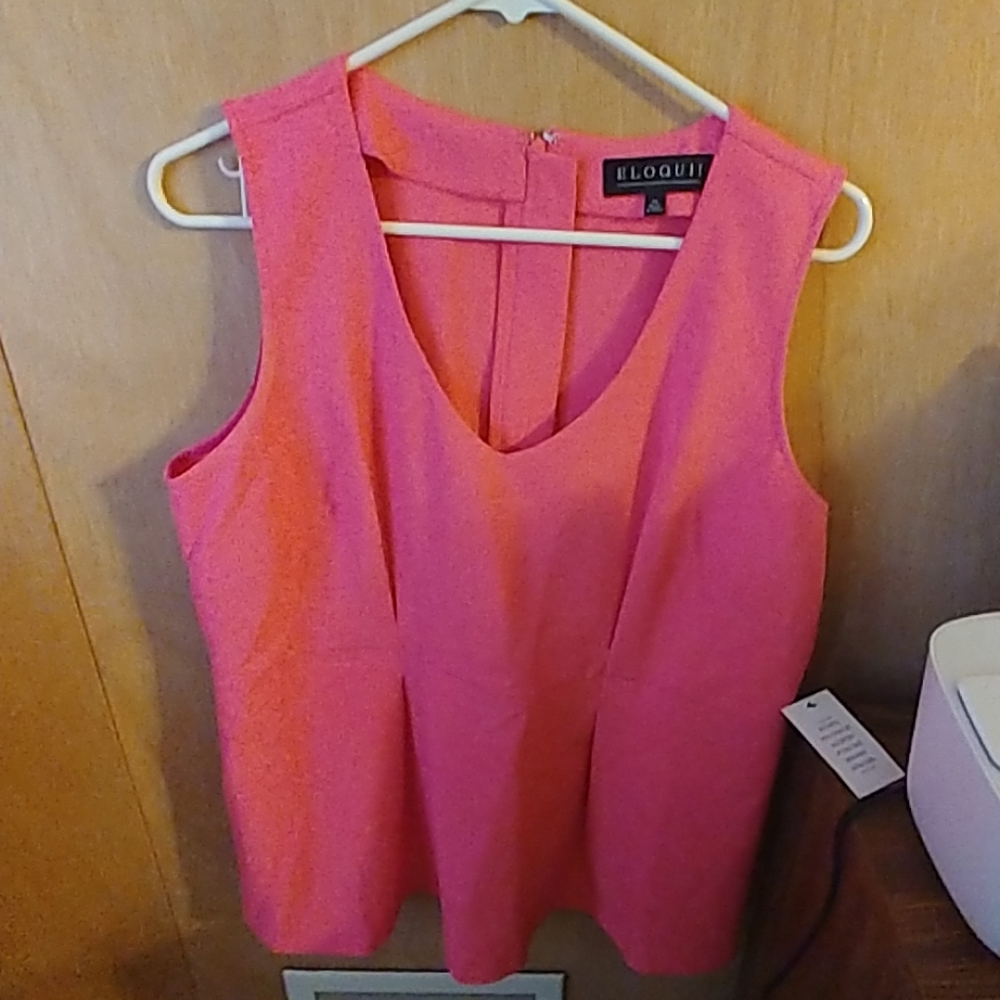 NWT Eloquii pink sleeveless péplum top